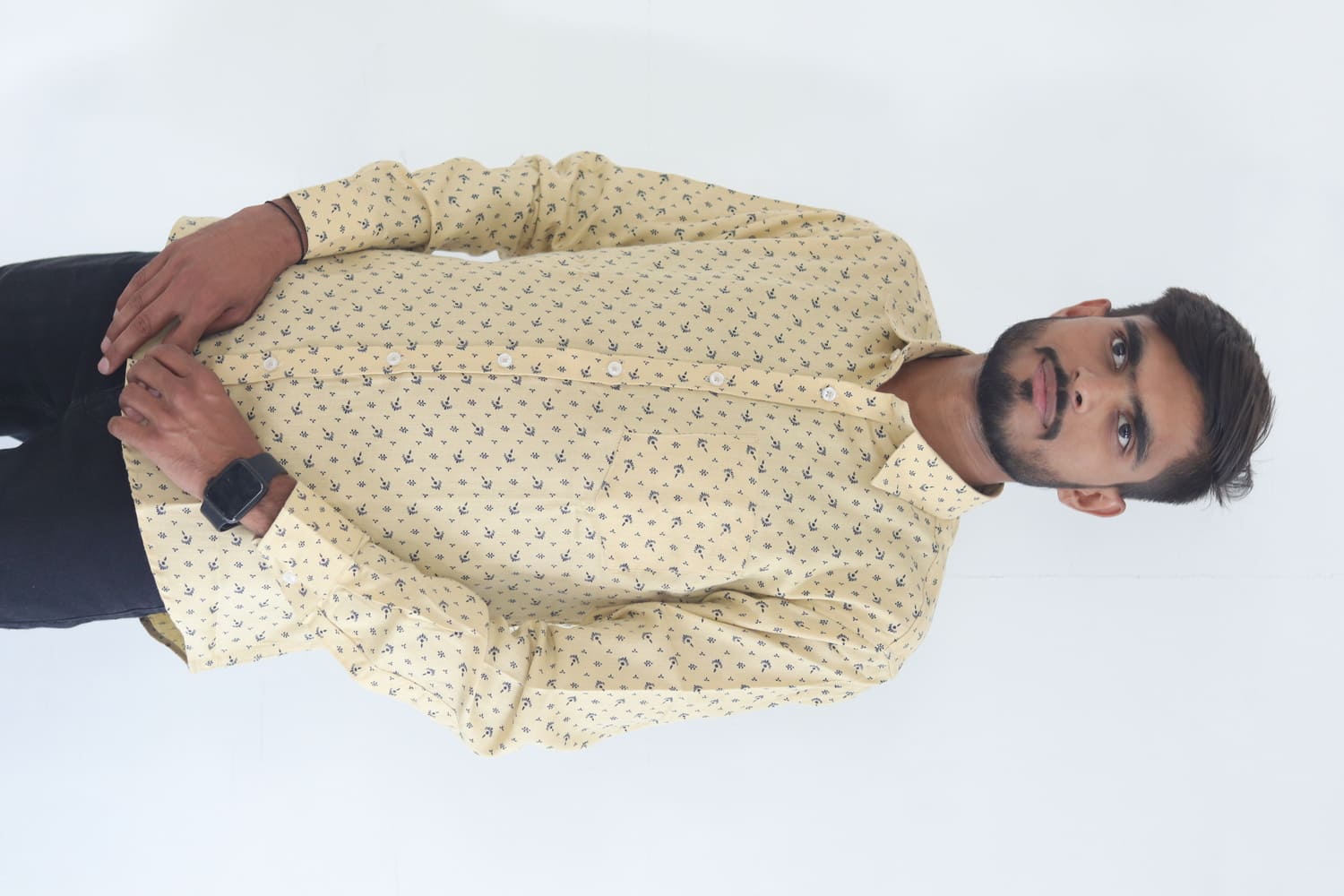 Men's Pure Cotton Regular Fit Light Yellow with Gray arrow Design Full Sleeve Shirt For Men